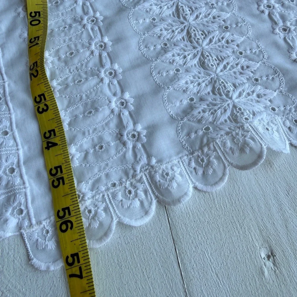 Vintage White Eyelet Lace Table Runner Embroidered Floral Scalloped Edge 56x13